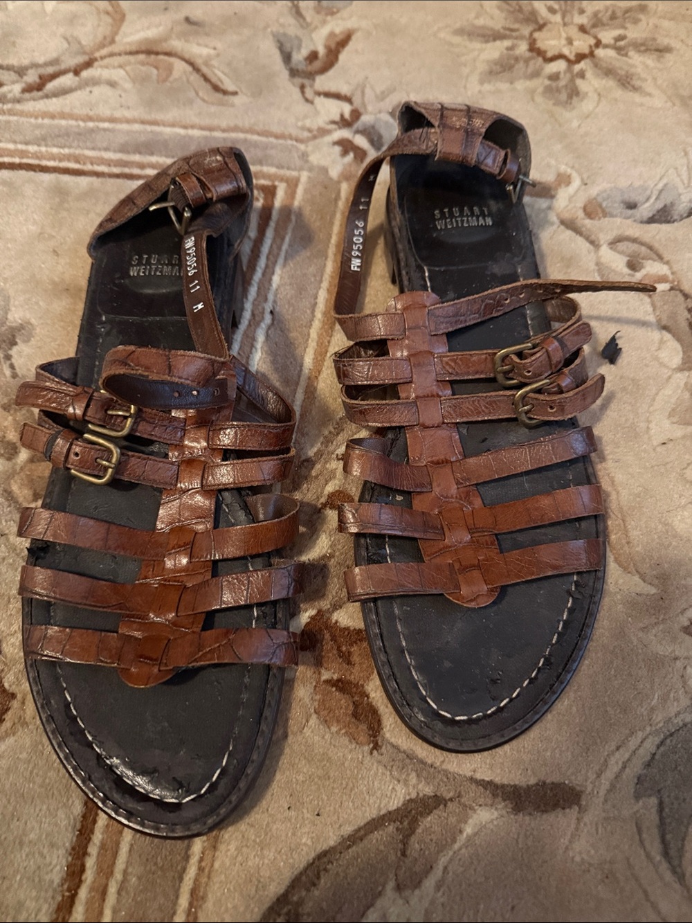Stuart Weitzman Brown Leather Huarache size 11